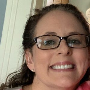 Meet your Posher, Robyn